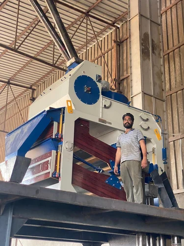 Rice Paddy Cleaner Machine